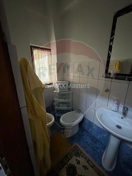 Casă de vânzare | Rădăuți | Ștefan cel Mare + 2 garaje - 15