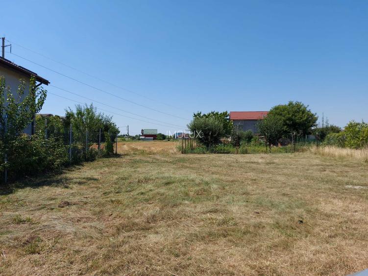 Teren | Varteju | 400 Mp | Utilitati | Investitie | - 2