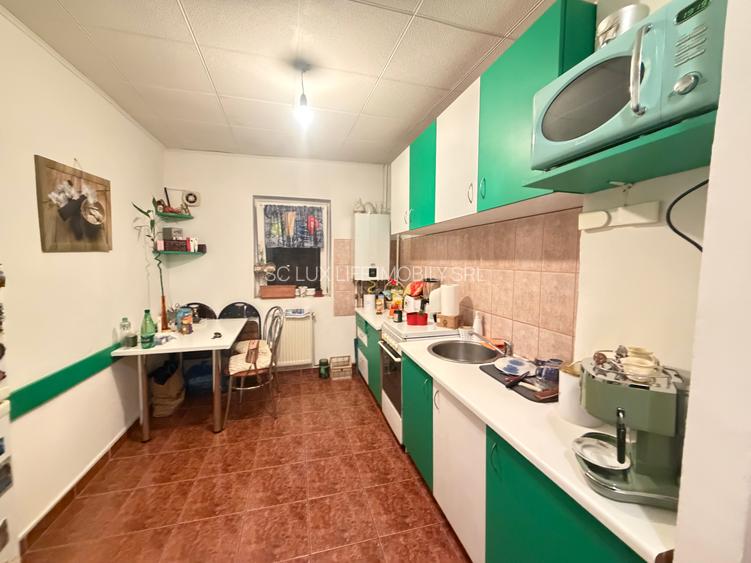 Vând apartament cu 2 camere Lipovei 88000 euro - 2