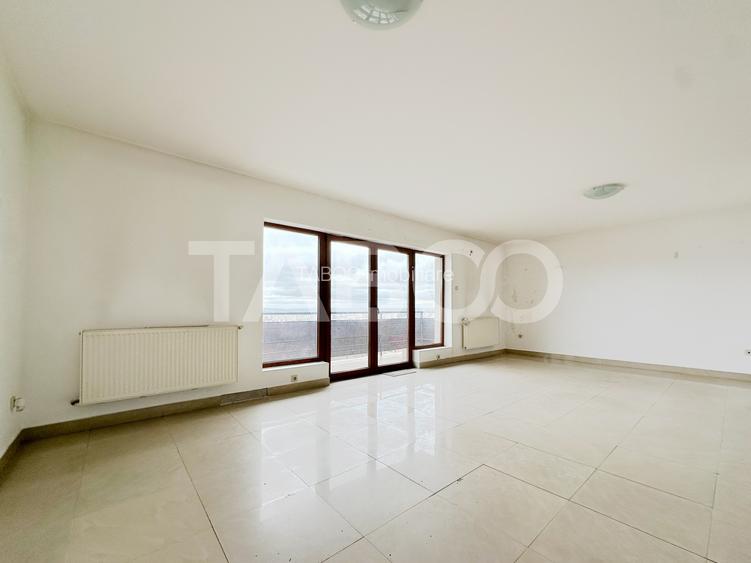 Apartament cu 4 camere confort unic panorama Andrei Muresan - 10