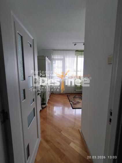 Apartament de vânzare 2 camere, decomandat, zona ultra centrală, semi / mobilat - 4