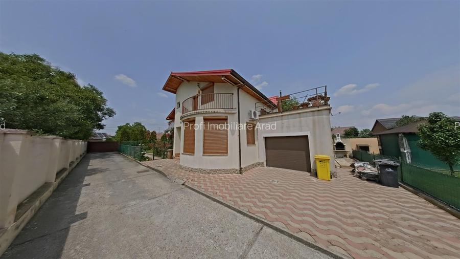 Casa mare si frumoasa cu 5 camere in Gradiste - 3