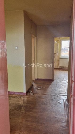Apartament ultracentral (strada Horia) 3 camere, balcon, lift, 70mp - 15