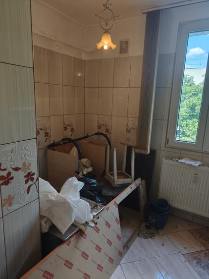 Apartament 4 camere decomandat | Etaj 3/4 | Boxă | Drumul Taberei-Valea Argesulu