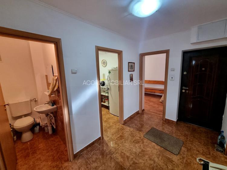 Ultracentral liceul Pedagogic-  apartament 4 camere decomandat - 8