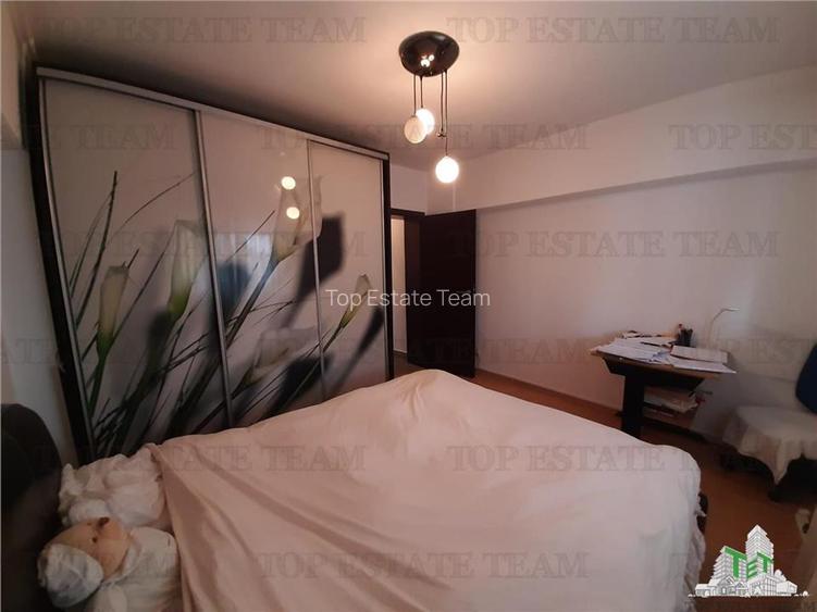 Universitatea Hyperion Calea -Calarasi cu loc de parcare - 10