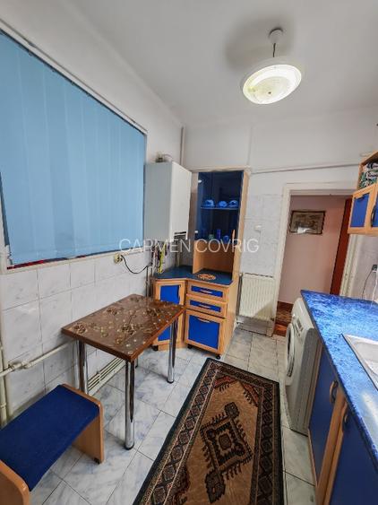 Vand apartament 2 camere decomandat - 6