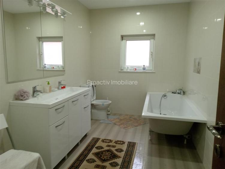 Casă individuală spațioasă în Ipotești | 300 mp ut - 8