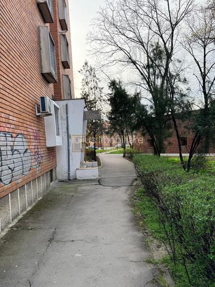 2 camere, 300 m Facultatea de MEDICINA, ideal pentru studenti, centrala proprie - 12