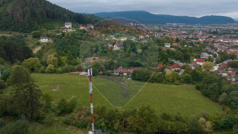 Proiect autorizat (AC) pentru constructia a 2 vile individuale P+M