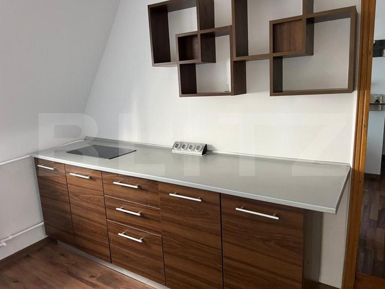 Imobil cu spatiu comercial si 4 apartamente, pe 417 mp teren, Gheorghieni