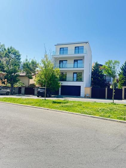 Clădire Nouă Zona Muncii Lift Garaj Dublu Incălzire în Pardoseala