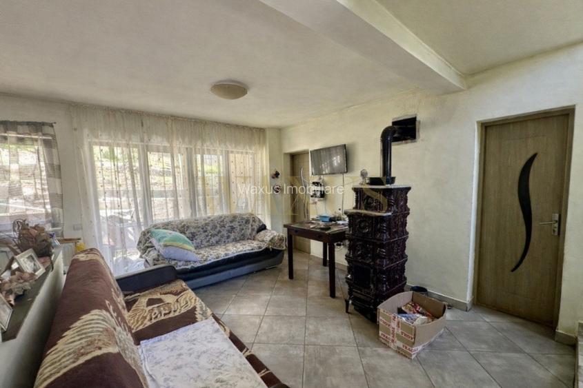 Casa individuala , 4 camere, 500 mp teren , Floresti - 2