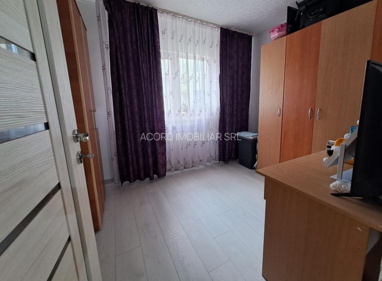 Apartament 3 camere Navodari Renovat - 3