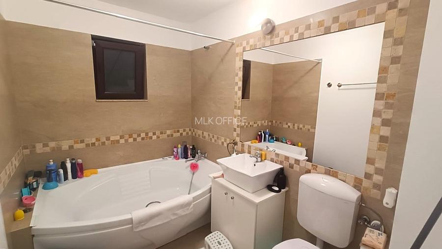 Apartament 3 camere parcare zona Florilor - 11