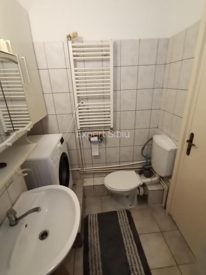 INCHIRIEZ apartament 2 camere decomandat,zona Strand - 8