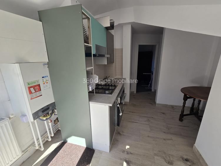 Camera de inchiriat cu baie proprie Liviu Rebreanu 200 euro luna - 12