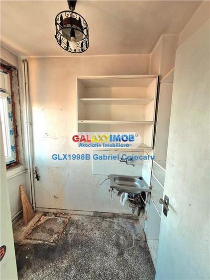 Garsoniera de vanzare zona liceu Hasdeu - Iancului-Obor - 5