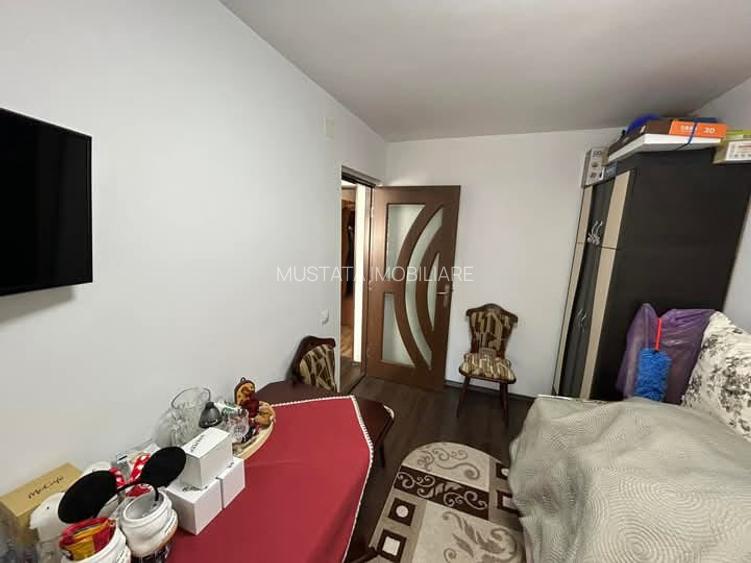 Apartament 3 camere confort 2, zona Viziru 2, etaj 3. - 4