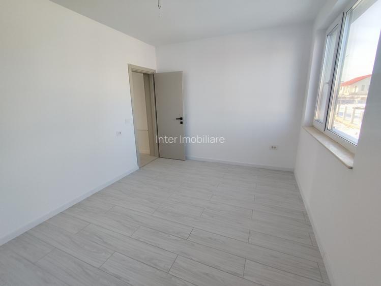 Duplex intabulat  la cheie 4 camere Popas  Pacurari  COD 160967 - 12