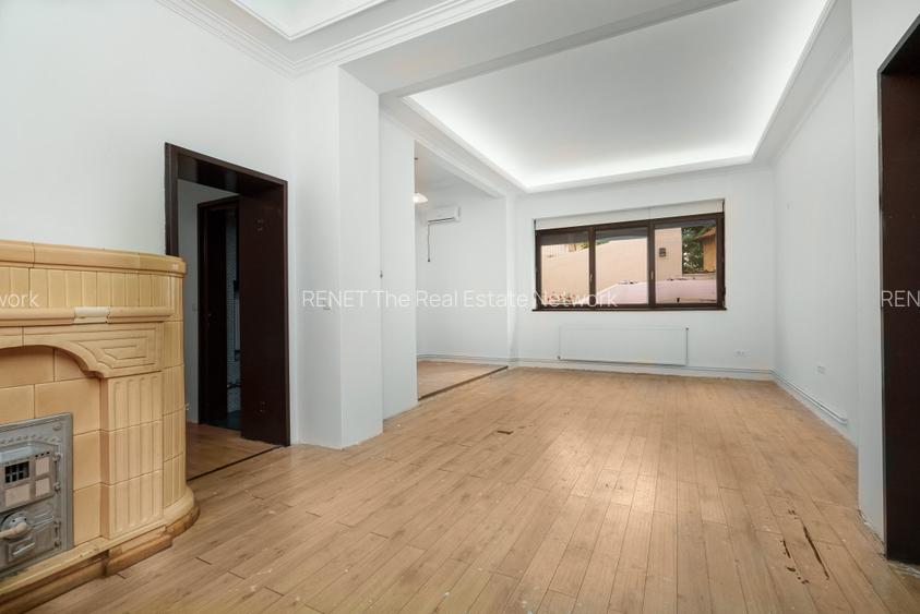 VILA INTERBELICA DE 550 MP-FOISORUL DE FOC - 6