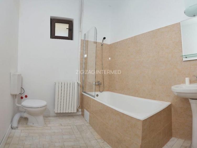 Gara, imobil UNICAT, 7 camere, IDEAL SEDIU/BIROURI - 9