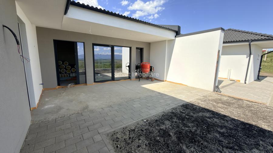 Casa la cheie pe un singur nivel 4 camere + 300mp teren Bavaria Stadt - 4