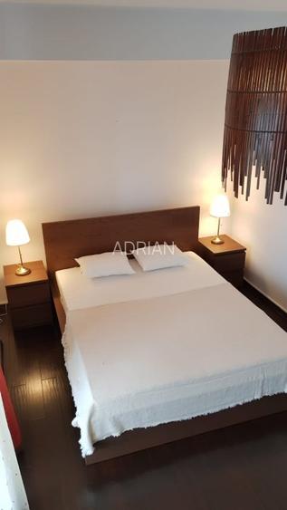 Proprietar-Închiriez apartament 3 camere + 2 locuri parcare - VIDEO  - 6