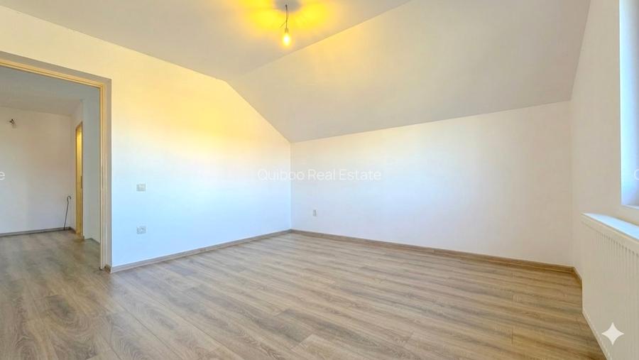 Casă spațioasă cu teren generos de 1200 mp | Zonă de case noi | Tărlungeni - 12