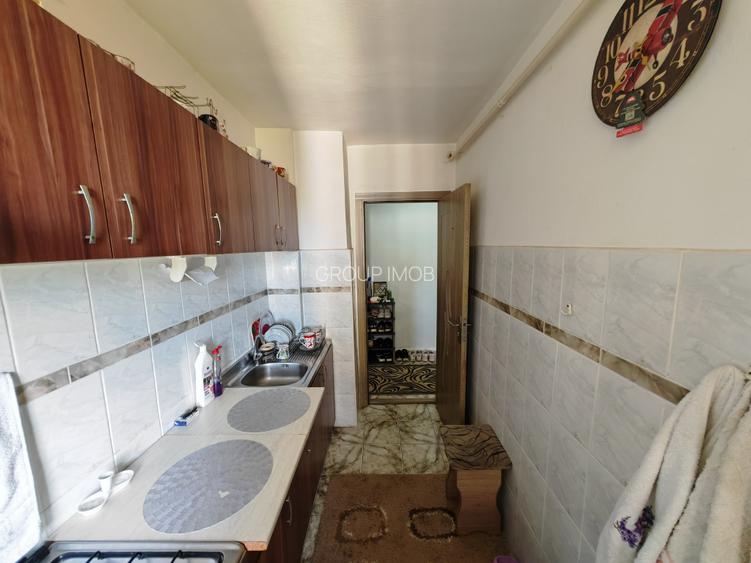 3 camere amenajat, curat - 9