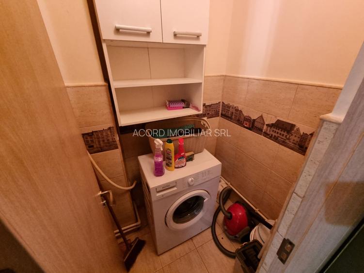 Apartament 3 camere decomandat zona Tomis Nord (Brotacei) - 8