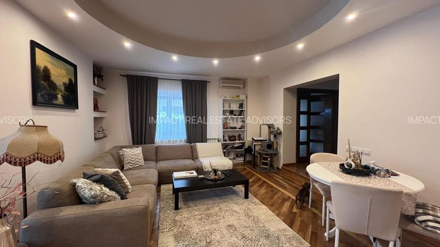 Vila Damaroaia - langa lacul Grivita - 2