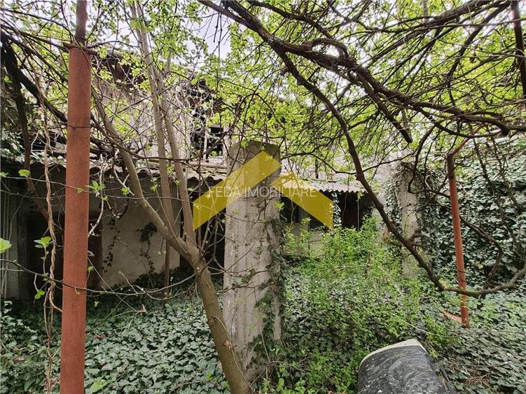 Casa la sol de vanzare in orasul Santana - 5