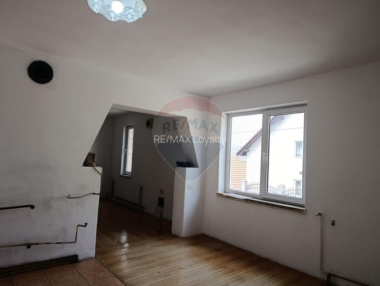 Vilă de vânzare la pret de oferta în Sighisoara - 9