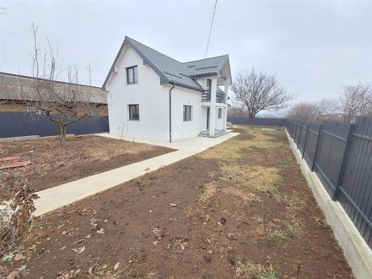 Casa P+M, zona Hemeius - 28