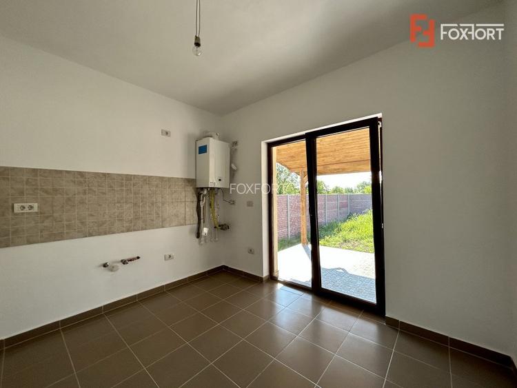 Duplex pe parter 4 camere Ghiroda  - 11