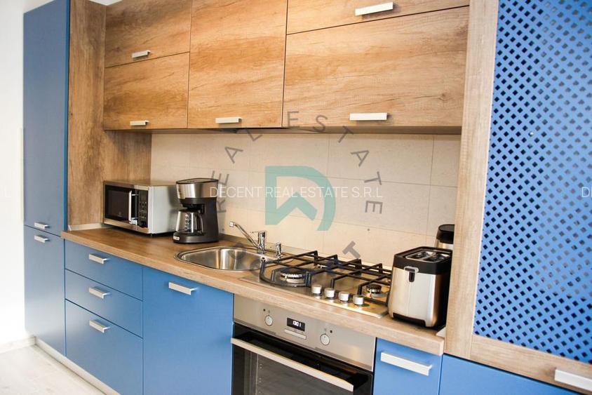 Grasoniera cocheta Avantgarden, intermediar - 9