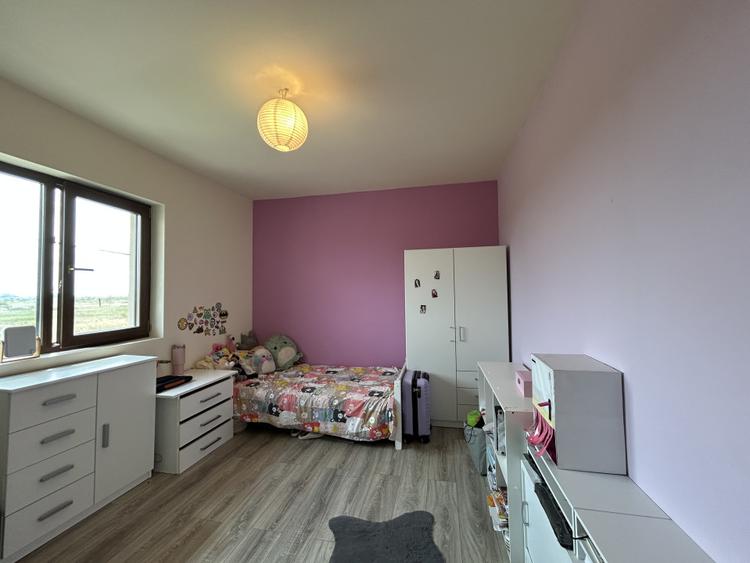 Casa individuala 5 camere, 605 teren, 123mp utili - Mosnita Noua
