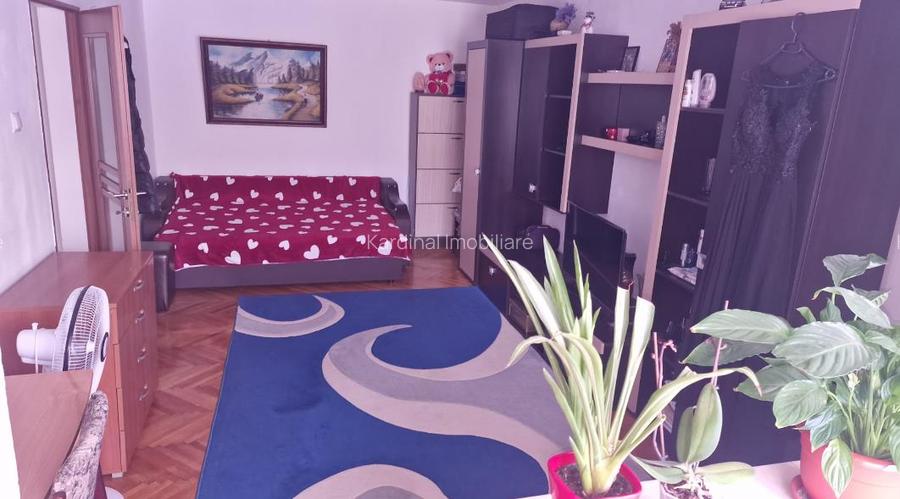 Apartament 2 camere decomandat etajul 1 zona  Judetean - 3