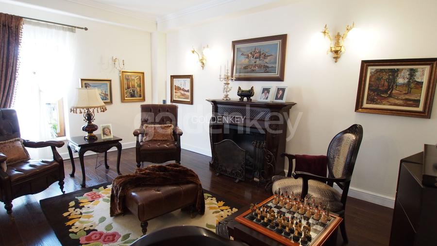 Vila reprezentativa cu finisaje premium | piscina | 1350mp - 6