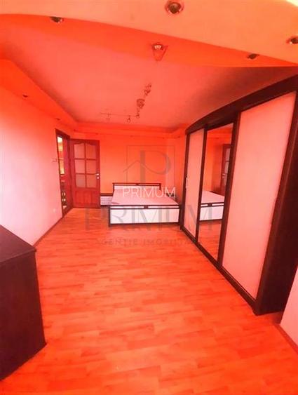 SAGULUI - ETAJ 4 - LIFT - BLOC IZOLAT - 3 CAMERE - CENTRALA PROPRIE - CLIMA - 2