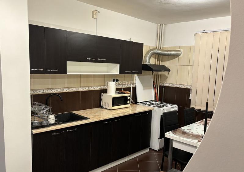 Apartament 3 Camere Uverturii | 2 Bai | 11 minute metrou - 5
