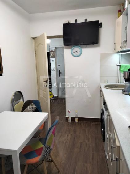 Apartament 2 Camere , Decomandat , Soseaua Giurgiului - 11