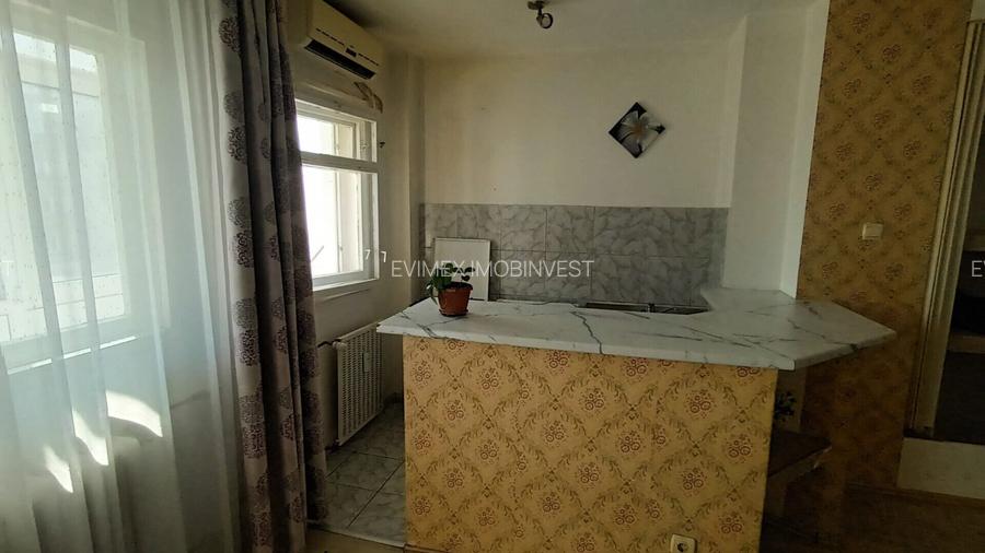 Muncii - Campia Libertatii ,  Bloc mixt- garsoniera - 2