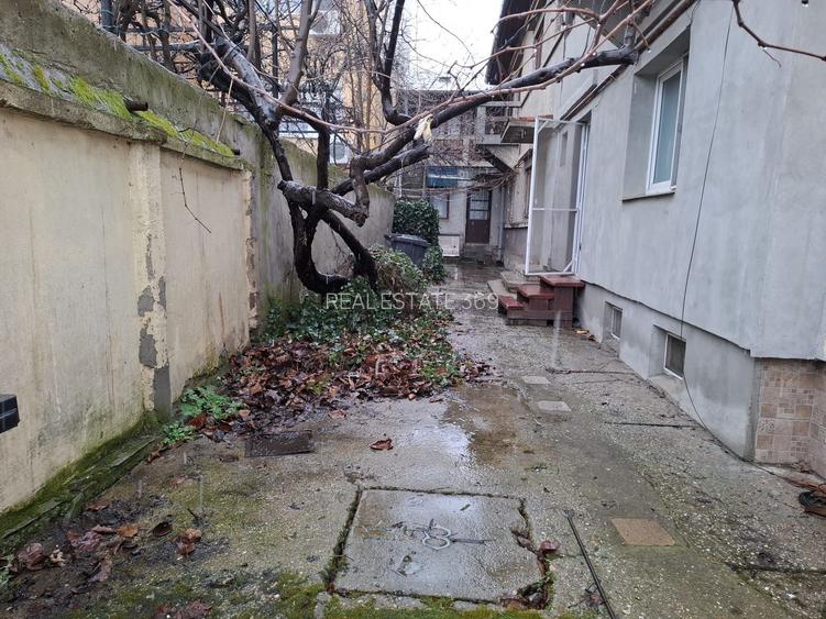 URGENT!, vila singur curte, rezidential/birouri, libera, NEGOCIABIL - 14