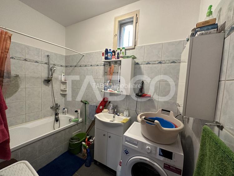 Spatiu 550 mpu pretabil clinica sau cladire birouri zona Lupeni Sibiu - 12