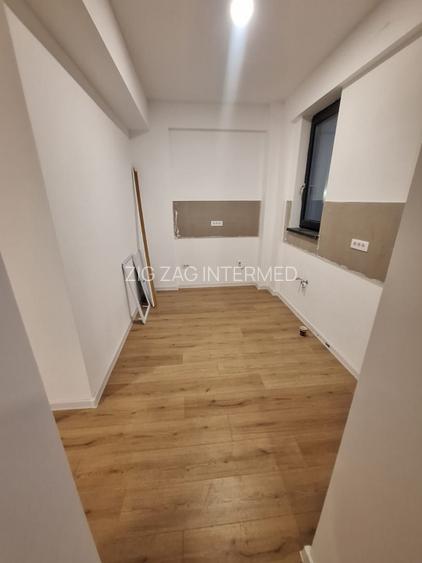 Tomis III , spatii IDEAL BIROURI, 61 mp. + curte, imobil 2023 - 6