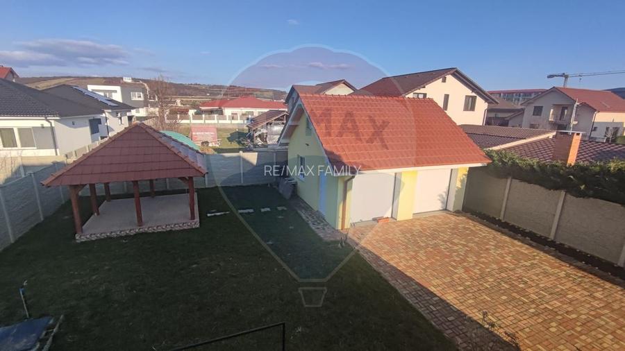 De inchiriat spatiu generos nerezidential la mansarda casa 122mp Oncea - 10