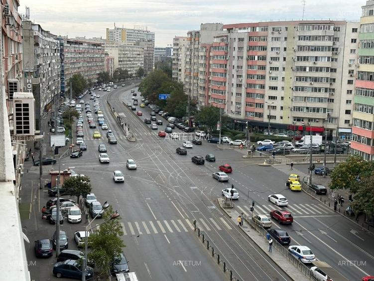 Acasă este pe Lizeanu: 3 Camere luminoase, gata să-și primească noii proprietari - 11