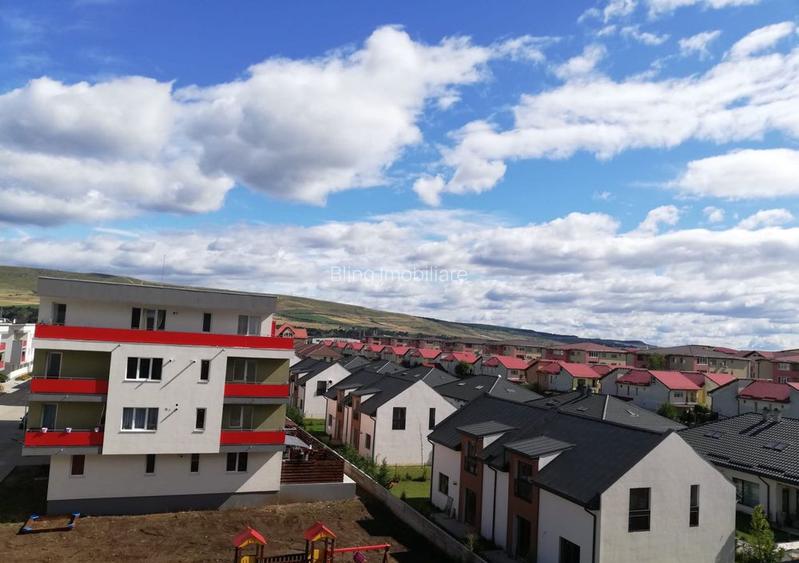 Apartament cu 2 camere, etaj intermediar, bloc cu lift , zona Terra - 7